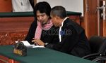 Dipenjara 18 Tahun, Otak Bom Buku Tersenyum