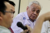 Menurut salah satu pembicara yang juga mantan hakim agung, Laica Marzuki,  keputusan menghapus 8 poin kode etik hakim membuat MA seperti badut.