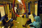 Kereta LRT Masih Jadi Pilihan Warga Malaysia
