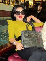 Mengintip Mewahnya Liburan Syahrini di Macau