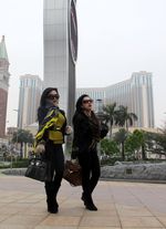 Mengintip Mewahnya Liburan Syahrini di Macau