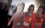 Danamon Luncurkan Kartu Debit untuk Fans MU