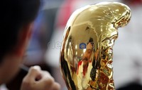 Chris John memperoleh penghargaan tersebut karena sukses mempertahankan gelar juara sebanyak 15 kali, atau dalam kurun sembilan tahun berturut-turut.