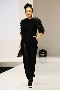 Barli Asmara Empowering Women. Indonesia Fashion Week 2012 at Jakarta Convention Center. Jakarta. [Foto: Mohammad Abduh/Wolipop]
