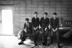 2AM Rilis Album Mini Format CD dan Piringan Hitam
