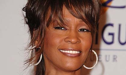 Kematian Whitney Houston, Polisi Diminta Investigasi Dugaan Pembunuhan