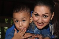 Donna semakin bahagia dengan kehadiran anak laki-lakinya.Gus Mun/detikcom