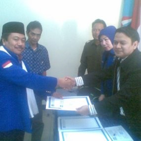 Ikut Balon Gubernur PD, Teddy Klaim Dapat Restu Rhoma Irama