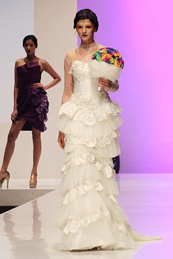 Albert Yanuar Chemical Garden Possibilities-DULUX. Indonesia Fashion Week 2012. Jakarta Convention Center. Senayan. Jakarta. [Foto: Mohammad Abduh/Wolipop]