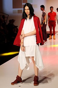 Jeffry Tan mens wear Possibilities-DULUX. Indonesia Fashion Week 2012 at Jakarta Convention Center. [Foto: Mohammad Abduh/Wolipop]