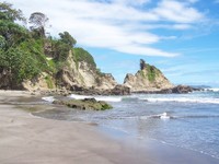 Pantai Teluk Penyu (Sumber: pics4share.blogspot.com) Pantai Teluk Penyu (Sumber: pics4share.blogspot.com)