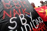 Rakyat Miskin Tolak Kenaikan Harga BBM