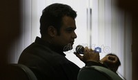 Nur Hasyim memberikan kesaksian ubntuk kakaknya yang juga terdakwa kasus Wisma Atlet Muhammad Nazaruddin di Pengadilan Tindak Pidana Korupsi, Jakarta, Rabu (7/3/2012). Ramses/detikcom.