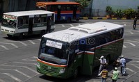Kenaikan BBM memicu kenaikan harga suku cadang bus dan biaya perawatan angkutan umum.