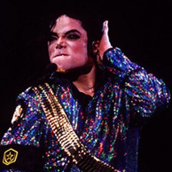 Dua Hacker Ditangkap Gara-gara Curi Lagu Michael Jackson