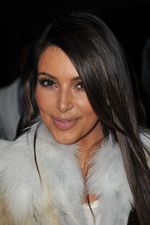 Kim Kardashian Berbulu