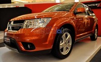 Dodge Journey dijual di rentang harga Rp 488 juta hingga Rp 545 juta.