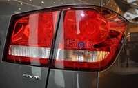 Lampu belakang Dodge Journey.