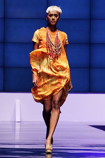 Carmanita Cross Culture International Flair. Indonesia Fashion Week 2012 at Jakarta Convention Center. Jakarta. [Foto: Mohammad Abduh/Wolipop]