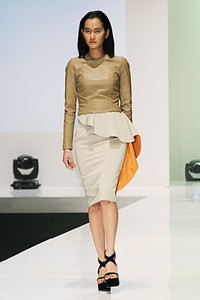 Yosafat Dwi Kurniawan ready to wear. Possibilities-DULUX. Indonesia Fashion Week 2012 at Jakarta Convention Center.  [Foto: Mohammad Abduh/Wolipop]