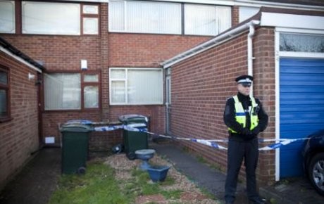 Bocah 4 Tahun Tewas, Ibunya Ditahan Beserta Kekasihnya