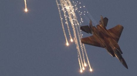 Minta Israel Tunda Serangan Iran, AS Tawarkan Senjata Canggih 