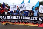 Rencana Kenaikan BBM Terus Dikecam