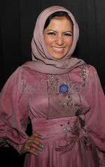Five V Kini Berkerudung