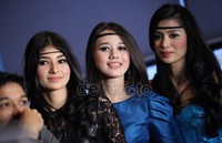 Menurut Pasha, selain bermodalkan kecantikan, Micel juga siap bersaing karena lagu-lagunya yang digarap olehnya itu cukup easy listening dan mudah dimengerti.