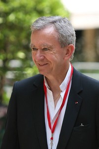 Masih ada juga Berhard Arnault dari Prancis di nomor 4 dengan kekayaan US$ 41 miliar. Marc Piasecki/Getty Images.