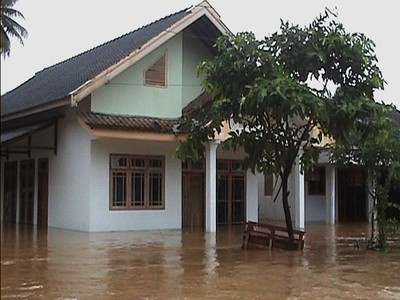 Banjir Bandang Rendam Jember