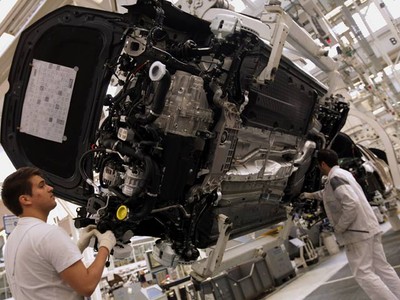 Mengintip Perakitan Volkswagen di Jerman