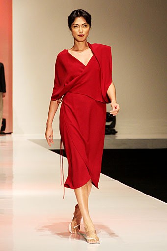 Auguste Soesastro KROMO Passion and Attraction inspired by Downy, Jakarta Convention Center (JCC). Indonesia Fashion Week 2012 (Photo by Mohammad Abduh/Wolipop)