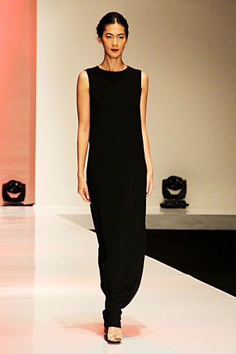 Auguste Soesastro KROMO Passion and Attraction inspired by Downy, Jakarta Convention Center (JCC). Indonesia Fashion Week 2012 (Photo by Mohammad Abduh/Wolipop)