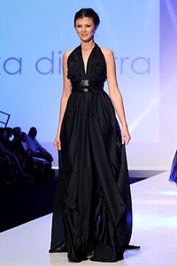 Oka Diputra The Fifth Element The Story of O. Indonesia Fashion Week 2012 at Jakarta Convention Center. Jakarta. [Foto: Mohammad Abduh/Wolipop]