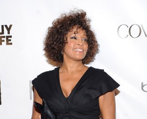 Whitney Houston Wariskan Rumah Rp 15,5 M untuk Putrinya