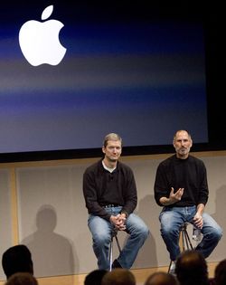 Mengenal Pengganti Steve Jobs