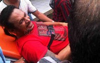 John mendapat perawatan di RS Polri semenjak ditangkap pertengahan Februari lalu. Dia dirawat cukup lama karena selain menderita luka tembak, John juga mengidap diabetes. Dhurandhara/detikcom.