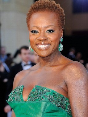 Viola Davis Perankan Politikus Barbara Jordan