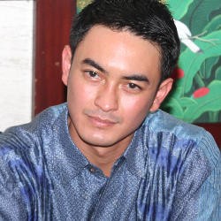 Zumi Zola dan Sherrin Thalia Cinta Lama Bersemi Kembali