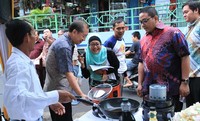 Kompor seharga Rp 295 ribu per unit dan bisa menggunakan berbagai macam minyak, seperti minyak jelantah, minyak goreng curah, minyak nyamplung, minyak jarak, dan minyak kopra, merupakan produk yang aman, hemat, dan ramah lingkungan.  Foto Dok Hipmi