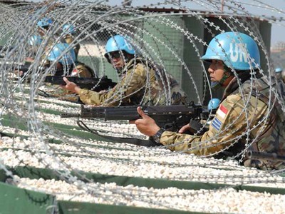 Prajurit TNI Latihan Hadapi Ancaman di Lebanon