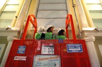 KidZania adalah sebuah kota kecil yang memiliki kegiatan dan fasilitas seperti halnya kota sungguhan.