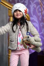 Afiqa, Si Bintang Iklan Cilik yang Menggemaskan