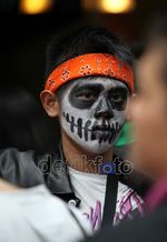 Ribuan Orang Rela Antre Demi Lady Gaga