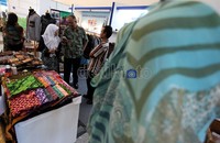 Keanggunan corak batik Yogyakarta meramaikan pameran kewirausahaan di Convention Hall, Gedung Smesco, Jakarta, Sabtu (10/3/2012).