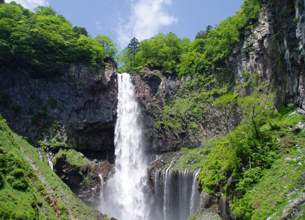 Air Terjun Kegon, Tempat Bunuh Diri Paling Indah di Jepang - Foto 4