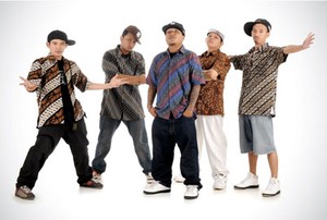 Jogja Hip Hop Foundation Kolaborasi dengan Rapper Inggris, Akala
