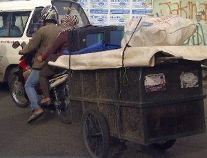 Motor Penarik Gerobak