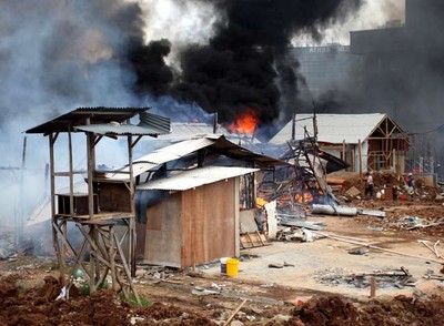 Bedeng Pekerja di Kuningan Hangus Terbakar